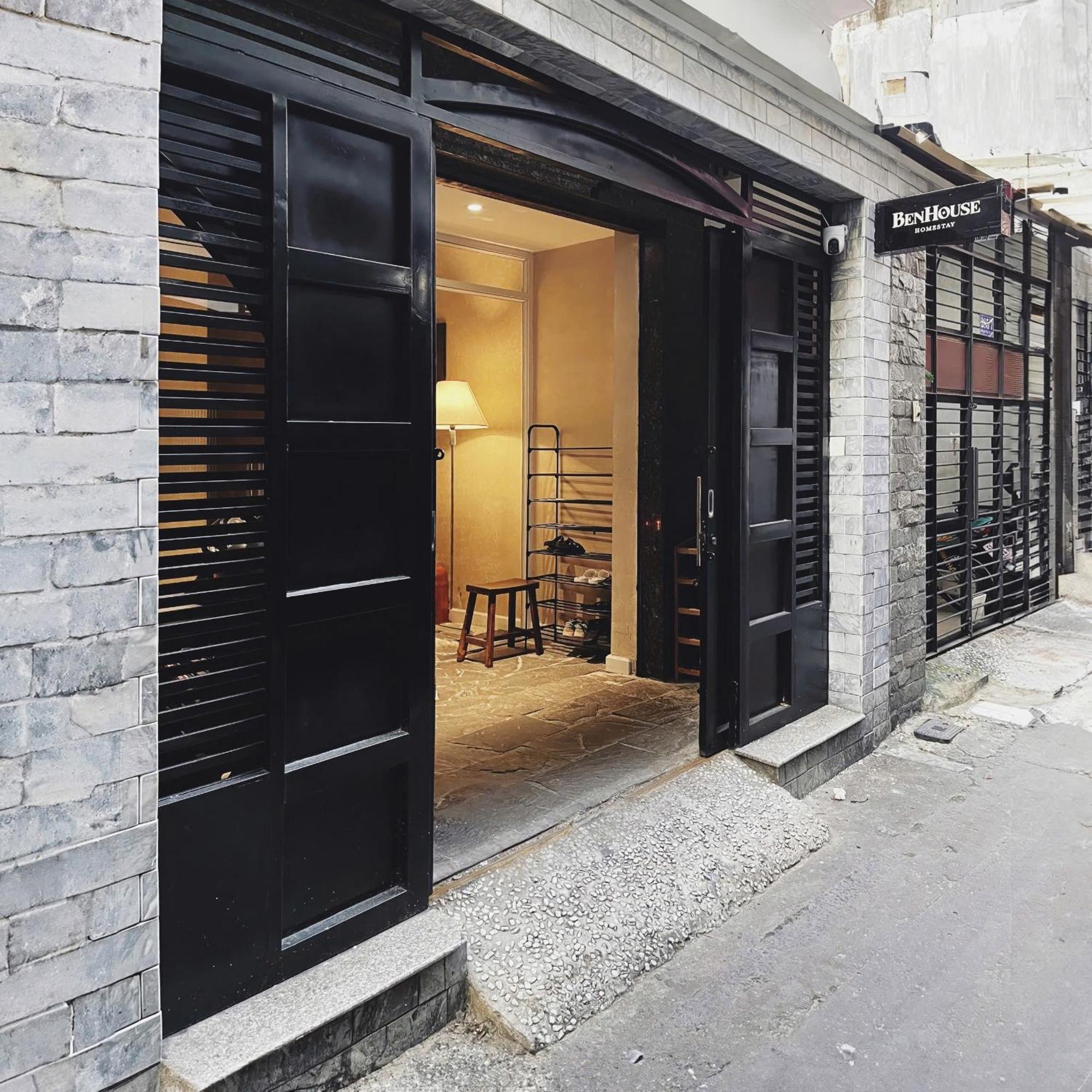 Benhouse Homestay Хошимин Экстерьер фото